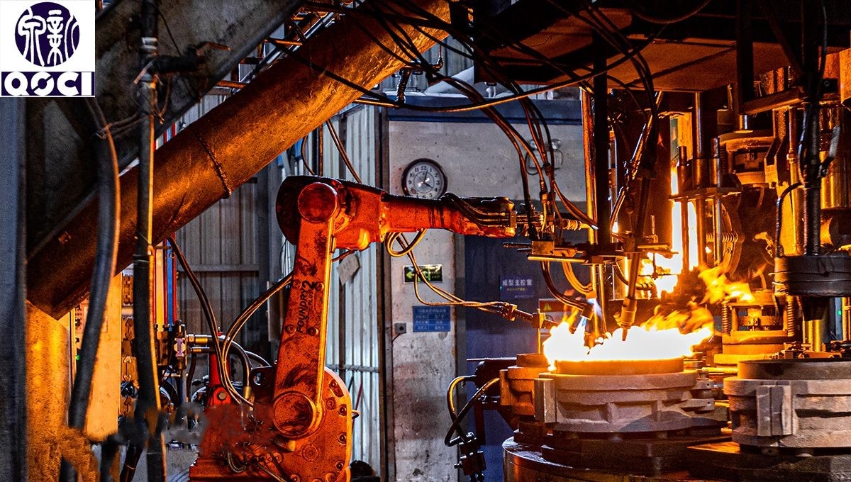 Glass insulatorHydraulic Forming.jpg Glass insulatorHydraulic Forming.jpg