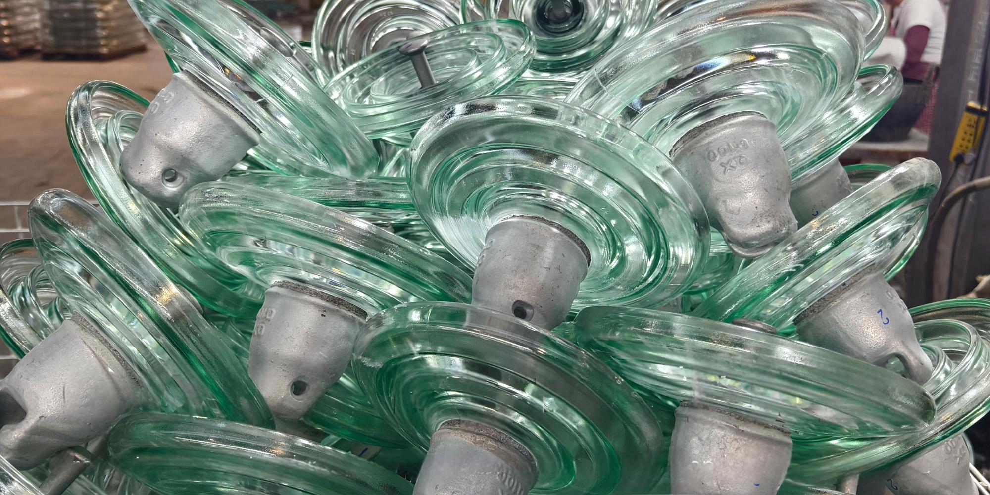 Professional-Manufacturer-of-Electrical-Glass-Insulators